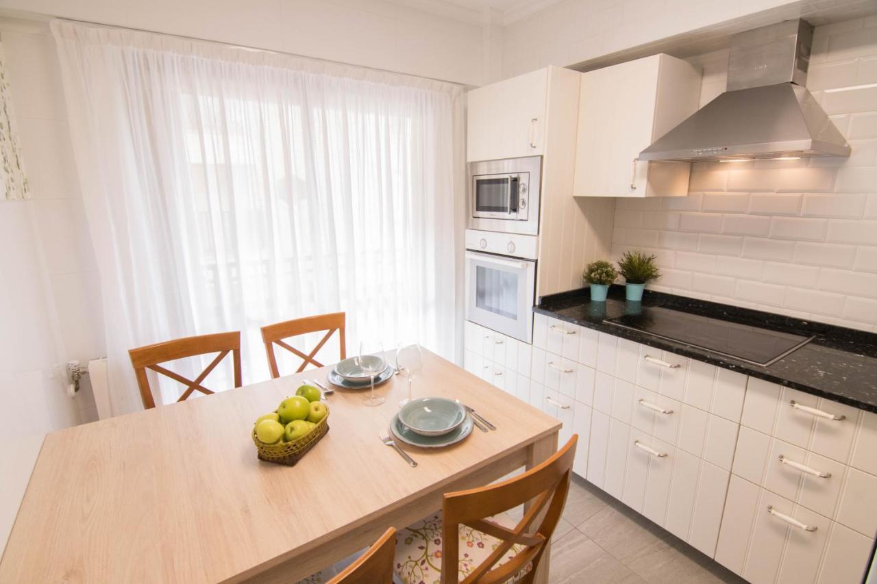 Itzurun Etxea Apartamento Zumaia Exterior foto